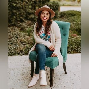 Meet your Posher, Lesley